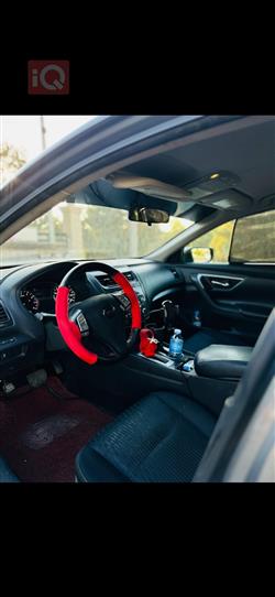 نيسان ألتيما